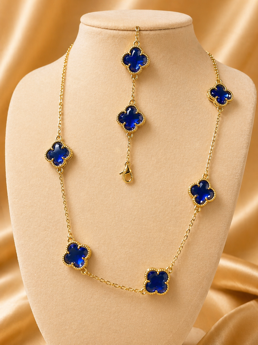 Set gargantilla y pulsera azul